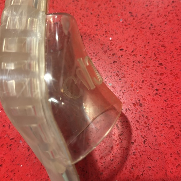 *SOLD* EUC GUCCI RUBBER SLIDES - Picture 7 of 9